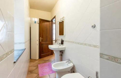 Cozy House in Castelnuovo di Garfagnana + Large Garden - Foto 25