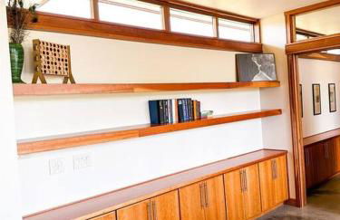 Stunning Mid-Cent Modern Retreat • Comfy Beds • Grove • Quiet Setting • Boat Parking - Foto 19