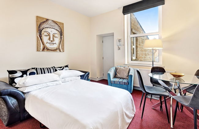 Granville Apartments - Photo 14