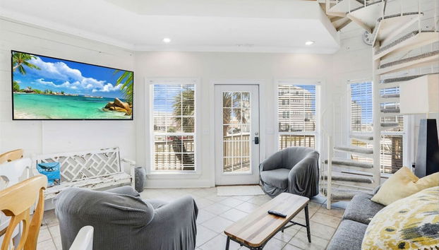 Camp David Side B- Pool Beach View - Foto 2, Habitación