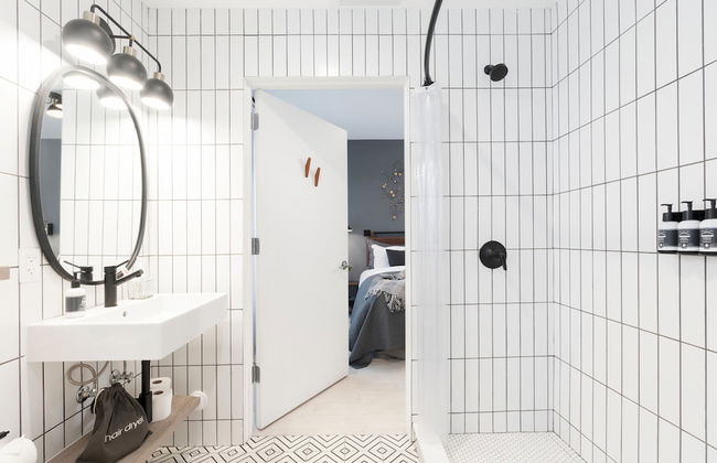 Kasa Collins Park Miami Beach Convention Center - Photo 50