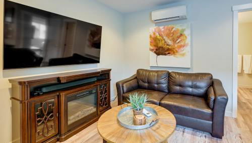 Easy Commuting! Modern SeaTac Unit with Fireplace - Foto 4