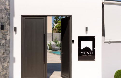 Monti Luxury Villa, with Heated Pool & Hot Tub - Foto 59