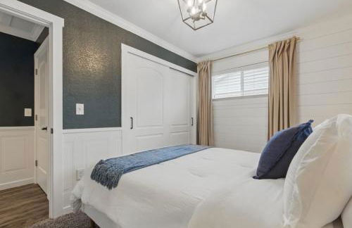 Projector Nights And Park Delights Designer Reno - Photo 16