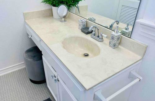 Pershing Place: Historic home with heated spa/pool by Zoo, Pearl, Golf, Witte - Foto 28