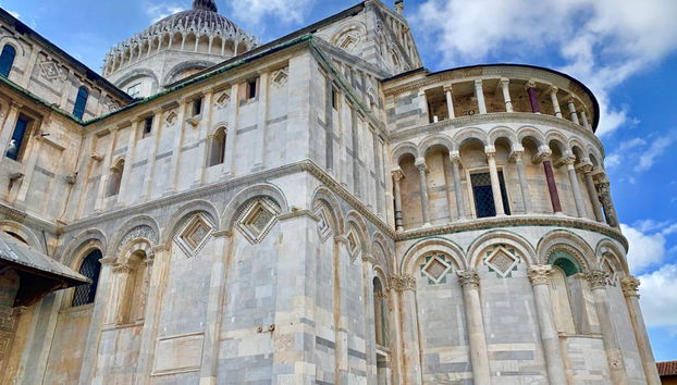 Round-Trip Transfer from Livorno to Lucca and Pisa - Photo 3