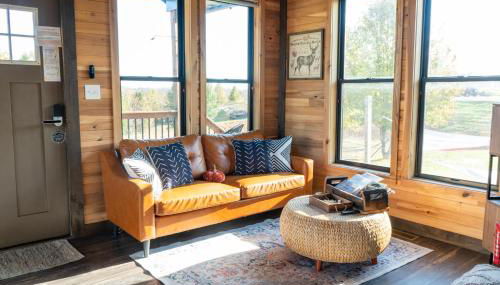 Bourbon Barrel Cottages #2 of 5 on Kentucky trail - Foto 3