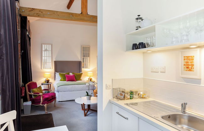 Rotheram - Suite at Bicester Heritage - Foto 7