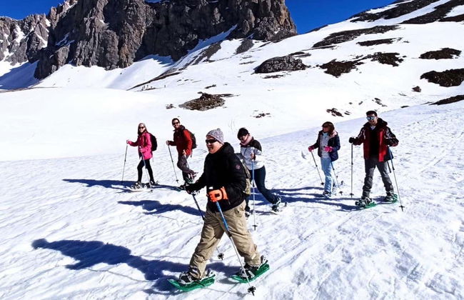 Paseo privado con raquetas de nieve por los Picos de Europa - Foto 2