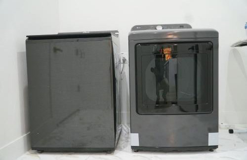 New Luxury 5BR 7BD Home Near Airport, Sleeps 10 plus - Foto 45