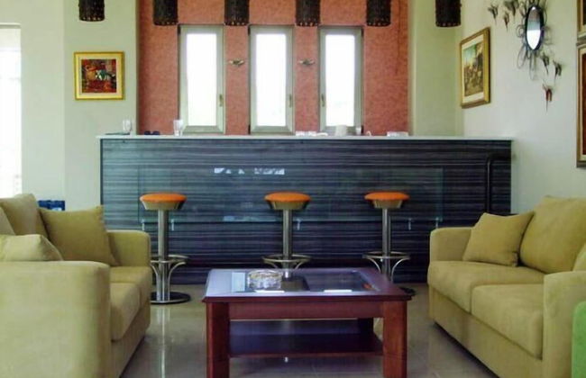 Finiki Plaza - Photo 5