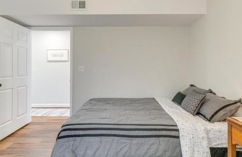 Louisville Charm Near the Derby Apt with Yard! - Foto 17