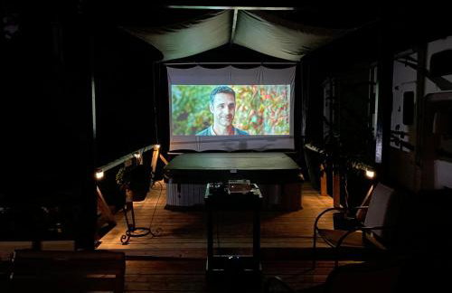 Wayne's Place-Hot tub, pet friendly. Close to HPU - Foto 1