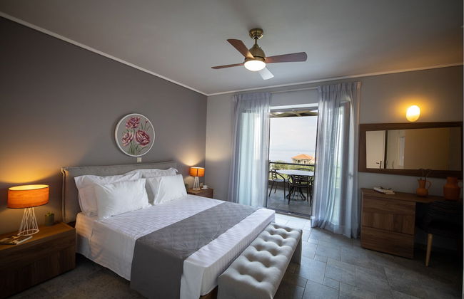 Searocks Exclusive Villas Resort - Photo 35