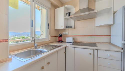 Amplio piso de 100m2 con 3 hab, wifi rápido, AC - Foto 3, stove