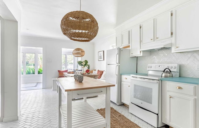 Cast Away by Avantstay Stunning Modern Home Near Beach w/ Two Kitchens - Foto 22