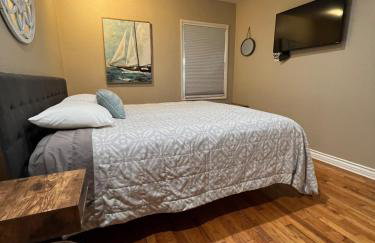 Lakewood beautiful 2 bedrooms with huge backyard - Photo 16