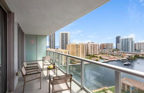 Infinite View, Balcony with Gym and Amazing Pool - Foto 2