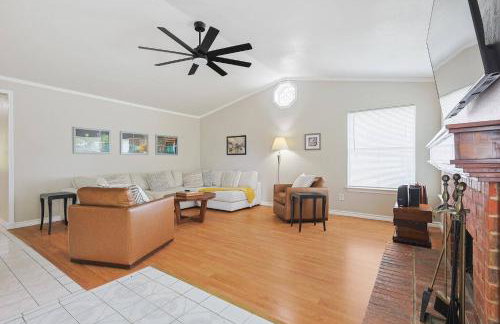 World Cup Family-Friendly Stay - Plenty of Parking - Foto 12