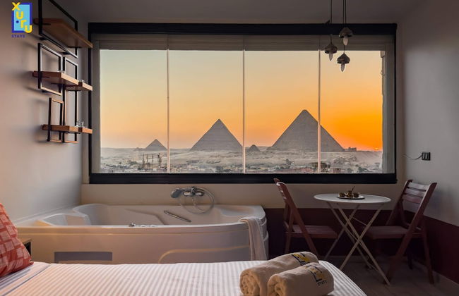 Xuru Stays I Jacuzzi Studios @ The Pyramids - Foto 58