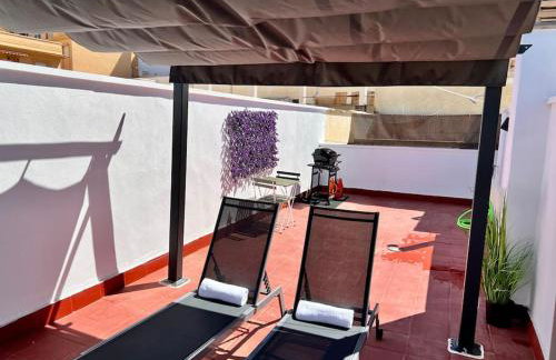 Apartment with Private Rooftop by Easytrip - Foto 10