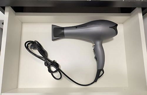 Studio moderno com cama Queen e piscina perto da Oktoberfest! - Foto 23