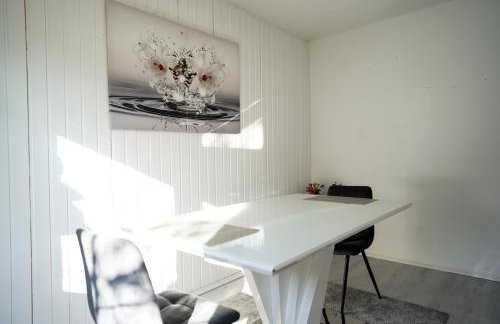 Maisonette Apartment mit Panorama Terrasse in Kaiserslautern WeHome Premium - Photo 5