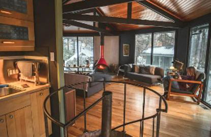 Imaginative Octogonal Glass Treehouse on Seven Private Acres near Great Barrington, MA - Foto 7
