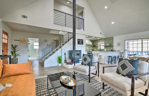 Spacious Family Home on the Water and Boat Dock - Foto 5