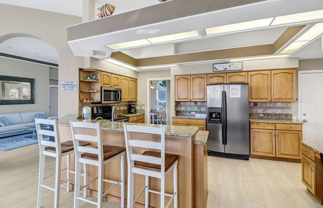 Cape Coral Pool Home With Boat Lift, Access to Gulf - Foto 51