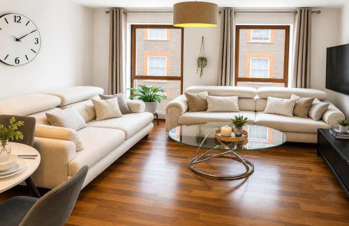 Charming 2 Bedroom Flat in the Heart of London, 2 mins to Trafalgar Square! - Foto 4