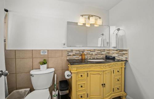 MtnCity Views 4BR Firepit FamilyRetreat NearUNR - Foto 34