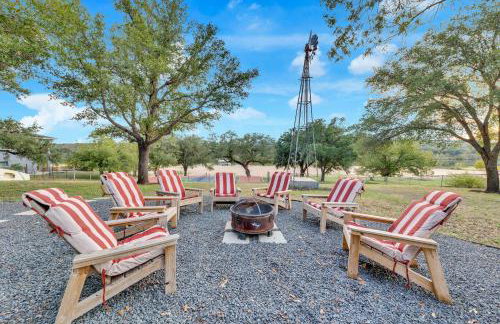 Beach House 2 on Lake LBJ - Sleeps 24 - Foto 13