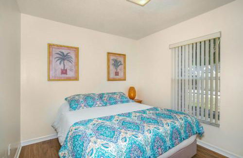 Van Ness Poolhome - Lake access 2mi - Photo 24