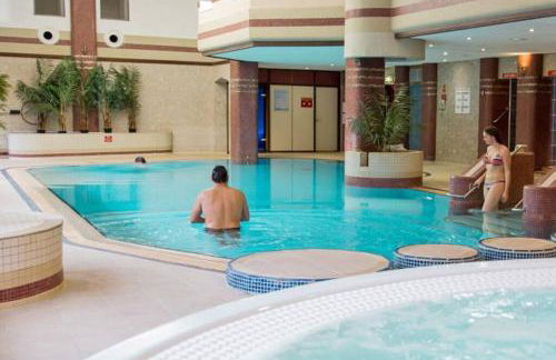 Riverside Cottage 6 guests 4 adults max hot tub - Foto 65