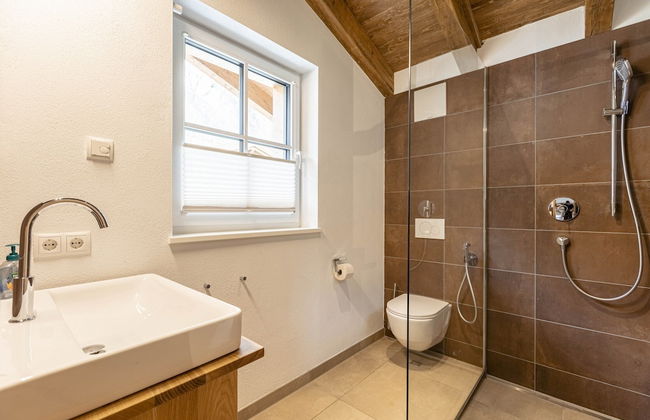 Luxurious Chalet With Sauna Near the Bathing Lake - Foto 27