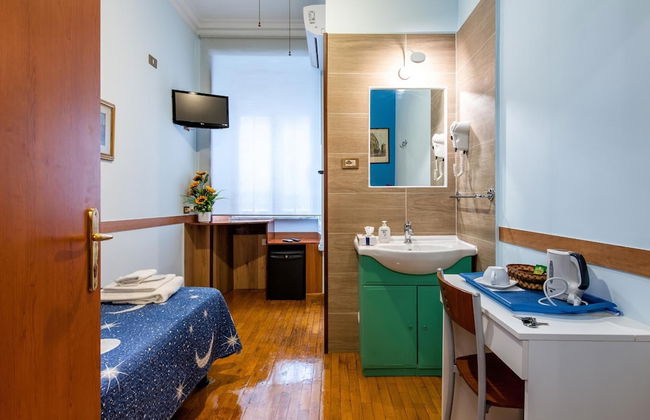 Alessandro a San Pietro Best Bed - Photo 19