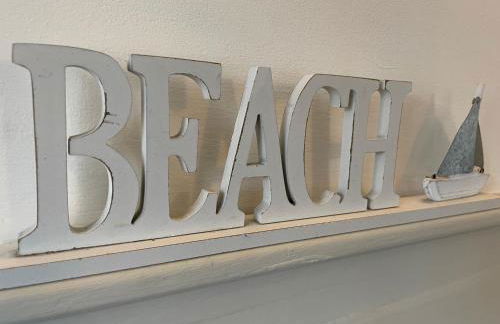 Cosy Coastal 2-Bedroom Cottage with Hot Tub and Log Burner - Foto 37