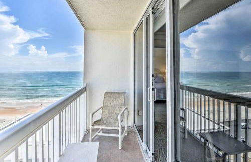 Sunny Daytona Beach Gem with Ocean Views! - Foto 1