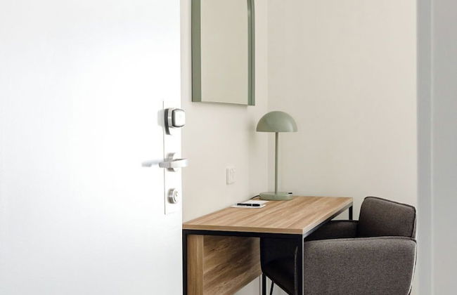 Quest Albury - Photo 8