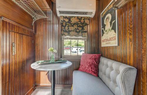 1920s Red Rock Caboose Bike Hike Explore - Foto 21