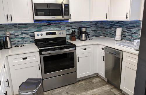 Ocean Front by Cocoa Beach Pier - Foto 10