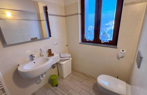 Lakeview Apartment in Brezzo di Bedero - Foto 15