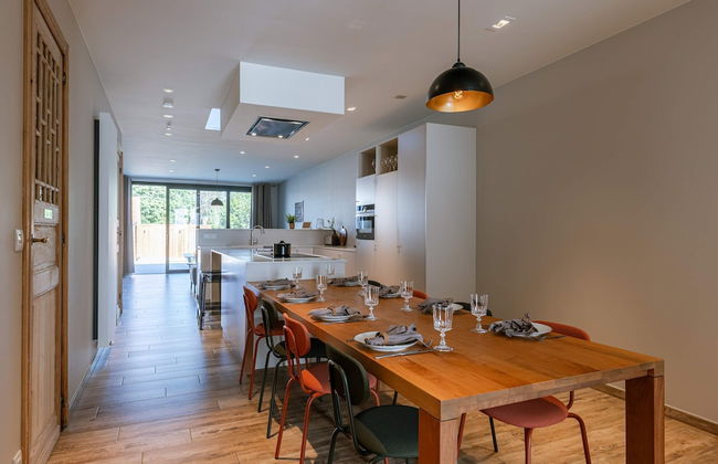 House Tilo Charming Holiday Home in Ypres for 8 Guests History Nature and Relaxation - Foto 1