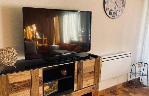 Rdc 48m2 avec terrasse Proche Centre avec parking privé couvert - Foto 8