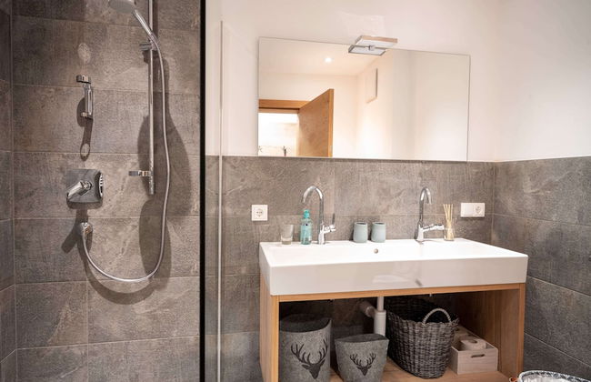 First IN Mountain Chalets by we rent - Foto 28