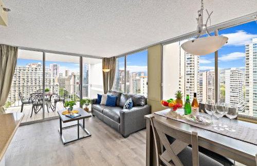 Pacific Monarch - 1 BR - Ocean and City Views! - Photo 2