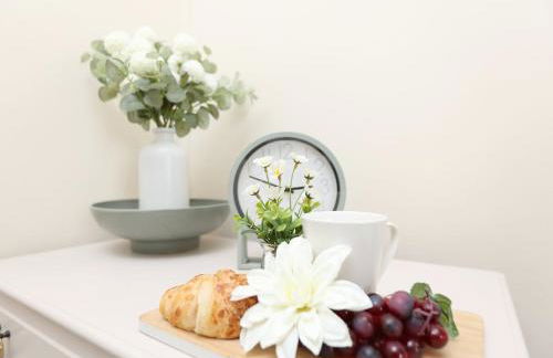 2 bed bungalow - Driveway Parking - Foto 4