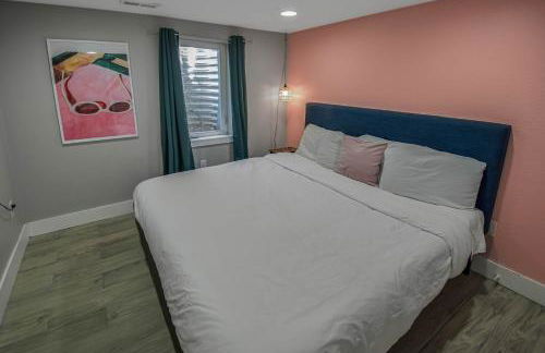 3 bed home with huge yard near Hidden Lake - Foto 31