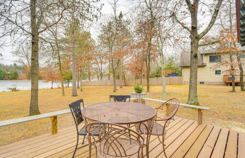 Minong Flowage Cabin with Fire Pit and Dock! - Foto 22